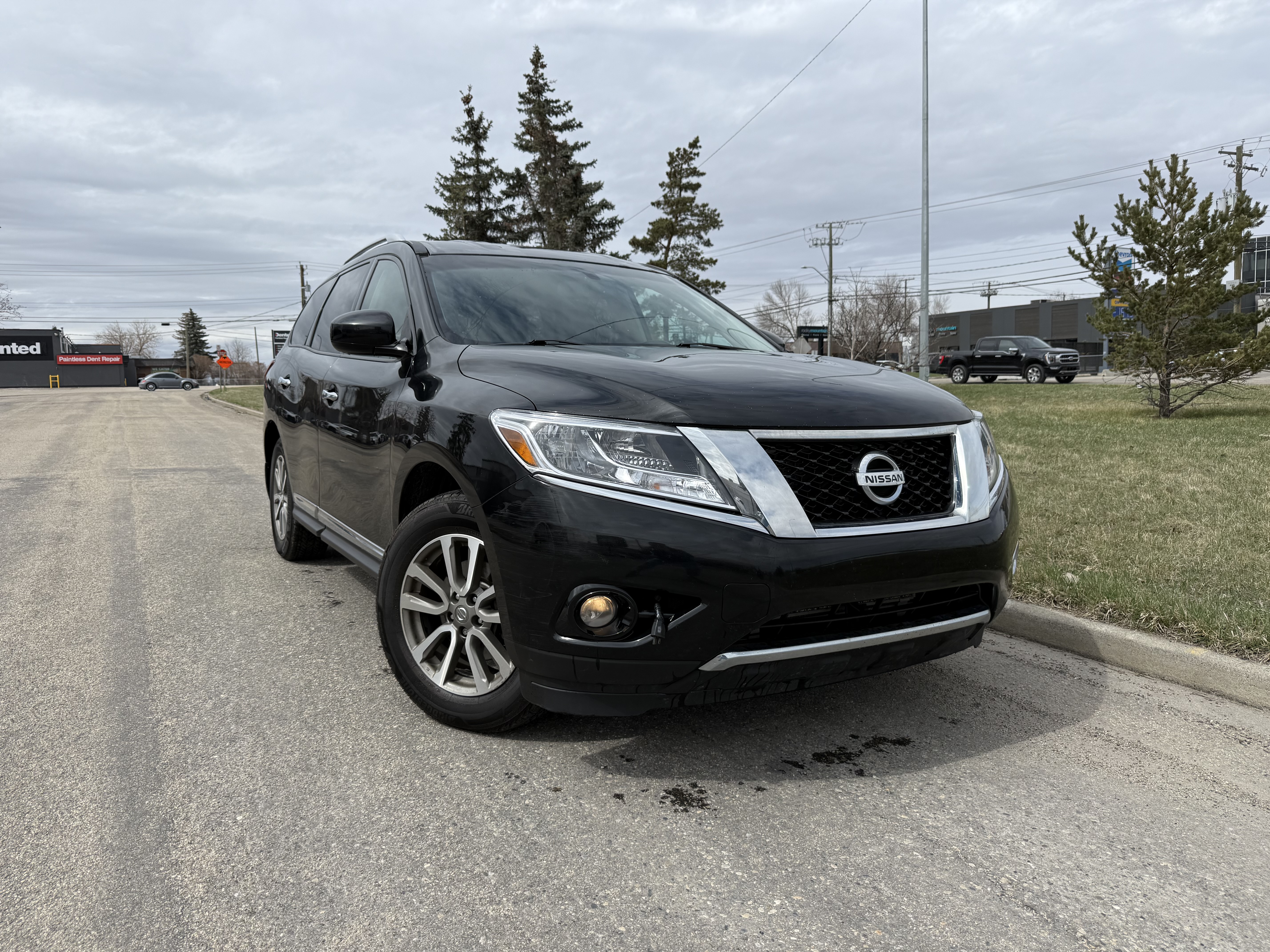 2015 NISSAN Pathfinder