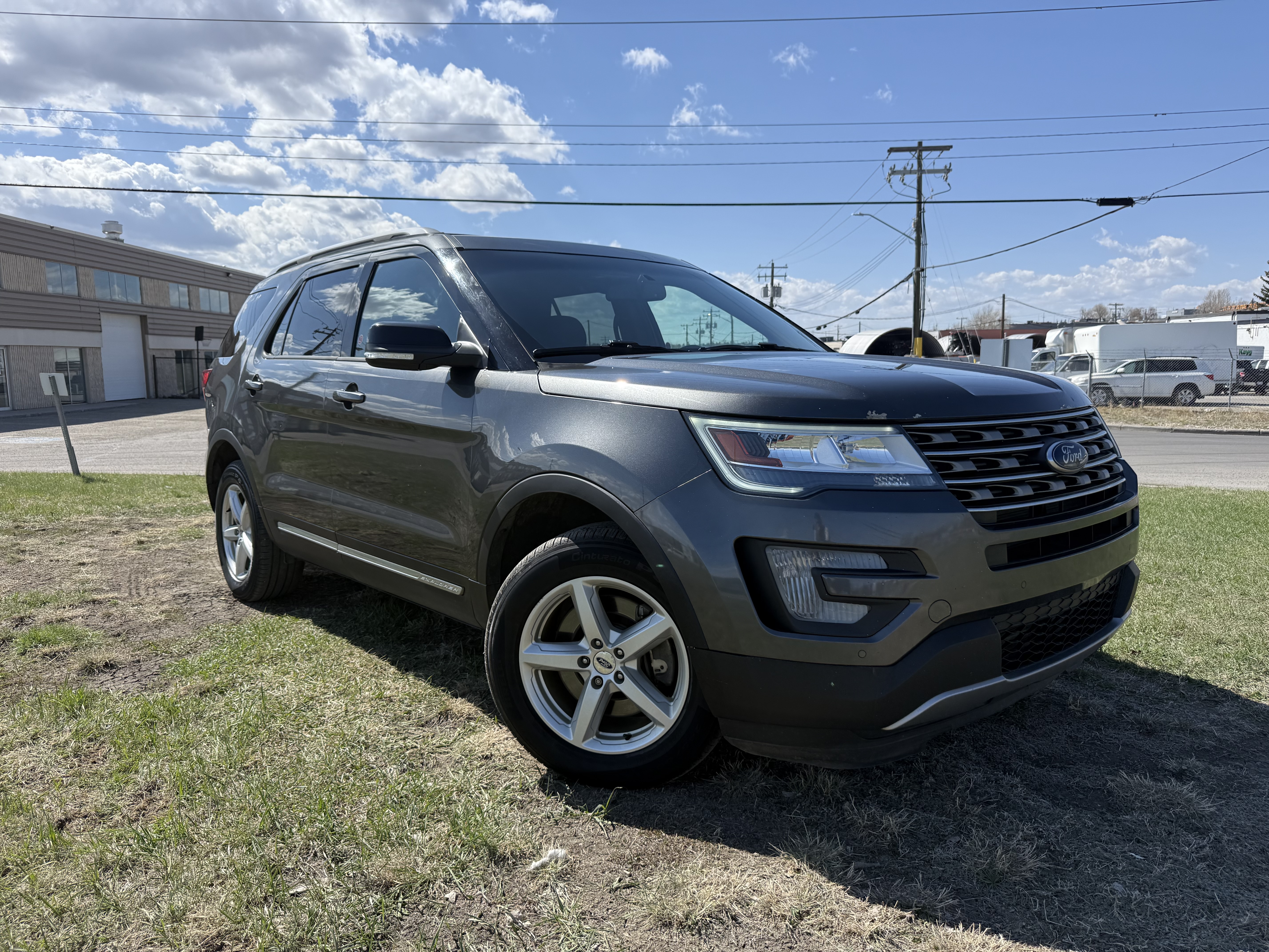 2017 FORD Explorer